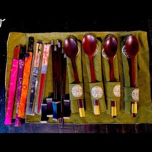 Korean place setting & chopsticks